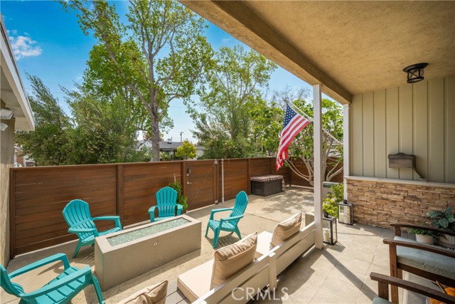 Detail Gallery Image 9 of 61 For 3511 Carfax Ave, Long Beach,  CA 90808 - 2 Beds | 2 Baths