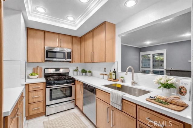 Detail Gallery Image 18 of 38 For 2325 S Mira Ct, Anaheim,  CA 92802 - 2 Beds | 1/1 Baths