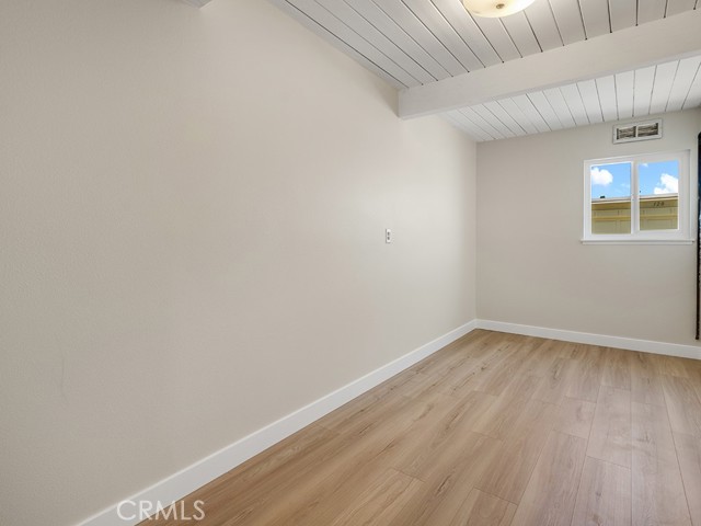 Detail Gallery Image 18 of 29 For 113 E Channel Islands Bld, Port Hueneme,  CA 93041 - 3 Beds | 2 Baths