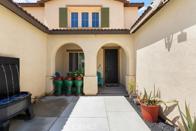 Detail Gallery Image 4 of 45 For 18005 Ribwort Rd, San Bernardino,  CA 92407 - 5 Beds | 3/1 Baths