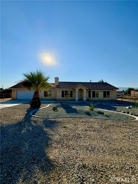 Front Image Thumbnail for CRHD26068975