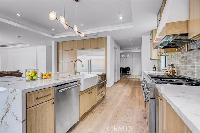 Detail Gallery Image 35 of 75 For 2612 159th St, Redondo Beach,  CA 90278 - 5 Beds | 5/1 Baths