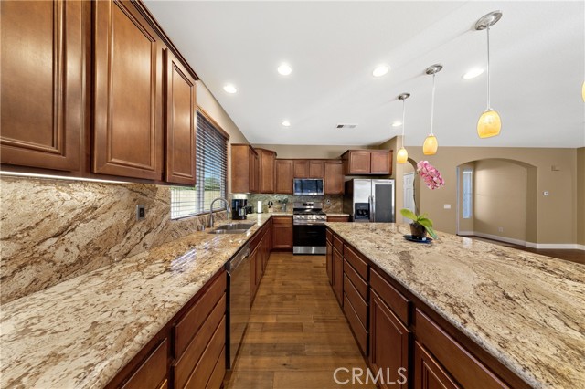 Detail Gallery Image 10 of 62 For 29351 Castaway Ct, Menifee,  CA 92585 - 3 Beds | 2/1 Baths