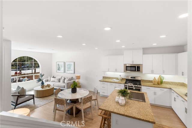 Detail Gallery Image 15 of 52 For 81 Savannah, Lake Forest,  CA 92630 - 3 Beds | 2/1 Baths
