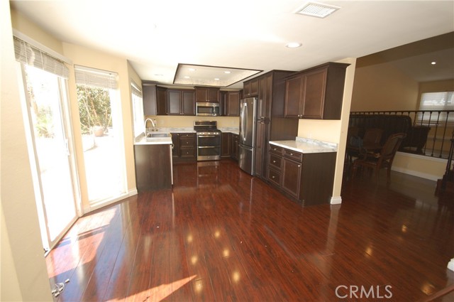 23871 Petrel Court, Laguna Niguel CA: https://media.crmls.org/medias/ba2b20d9-ea87-4c0a-be81-f34883c3f365.jpg