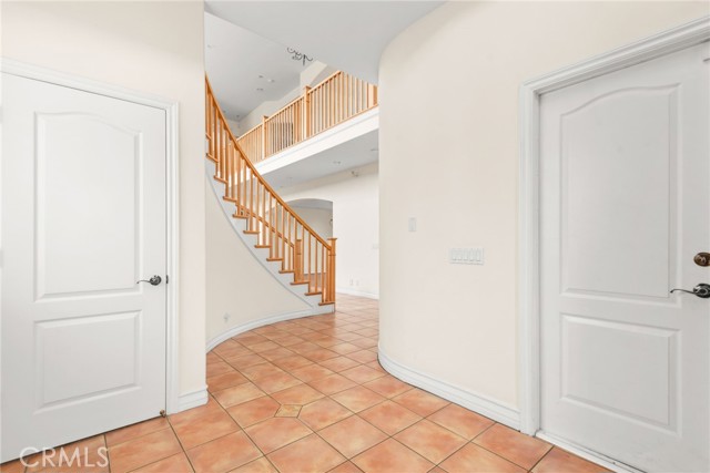 623 N Paulina Avenue, Redondo Beach CA: https://media.crmls.org/medias/ba2b9661-3d7d-42bf-8b63-2b9268567b1f.jpg