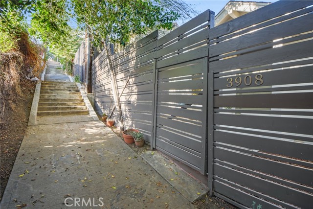 Detail Gallery Image 25 of 27 For 3908 Edison Walk, Los Angeles,  CA 90032 - 2 Beds | 2 Baths