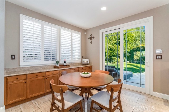 Detail Gallery Image 18 of 74 For 25830 De Quincy Pl, Stevenson Ranch,  CA 91381 - 4 Beds | 3 Baths