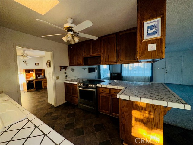 Detail Gallery Image 5 of 30 For 7544 Oakwood, Hesperia,  CA 92345 - 2 Beds | 2 Baths