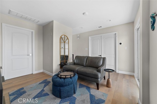 752 W 23rd St, San Pedro CA: https://media.crmls.org/medias/ba2d486d-da09-45a6-8aa5-6eefa59e8992.jpg