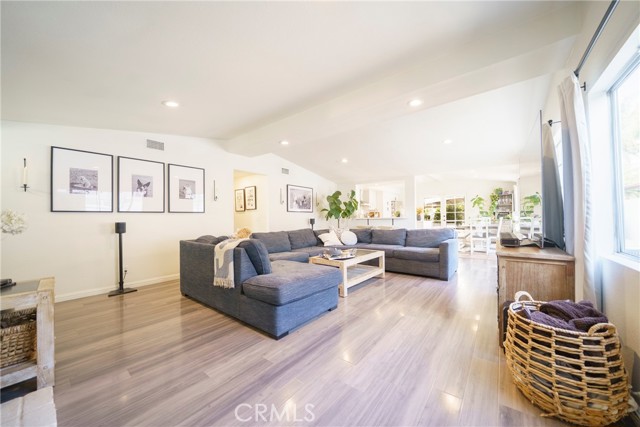 Detail Gallery Image 6 of 50 For 348 Hamilton, Costa Mesa,  CA 92627 - 3 Beds | 2 Baths