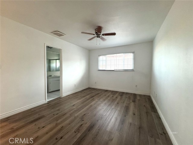 Detail Gallery Image 16 of 22 For 12145 Lakeview Dr, Trona,  CA 93562 - 3 Beds | 2 Baths