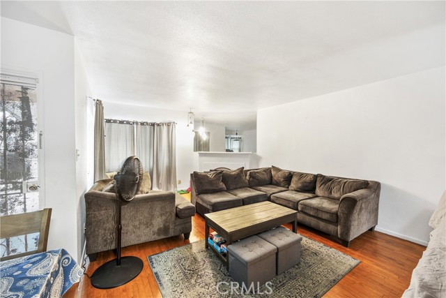Detail Gallery Image 14 of 32 For 2612 Manhattan Beach Bld, Gardena,  CA 90249 - 3 Beds | 2 Baths