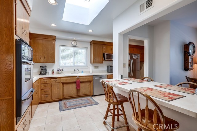 Detail Gallery Image 9 of 62 For 1206 W Porter Ave, Fullerton,  CA 92833 - 3 Beds | 2 Baths