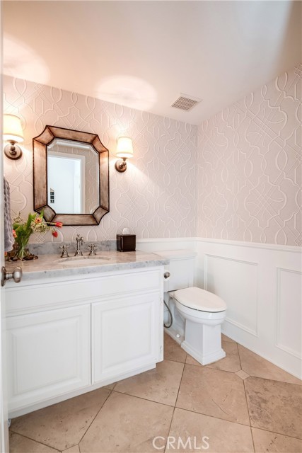 1720 Oak Avenue, Manhattan Beach, California 90266, 4 Bedrooms Bedrooms, ,4 BathroomsBathrooms,Residential,Sold,Oak,SB22020693