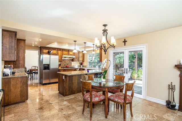 Detail Gallery Image 13 of 38 For 595 S Avenida Faro, Anaheim Hills,  CA 92807 - 4 Beds | 2/1 Baths