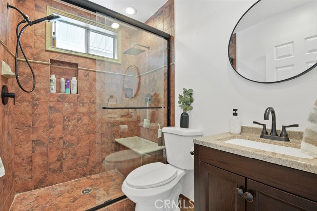 Image 18 of 22 For 5215 Emporia Avenue