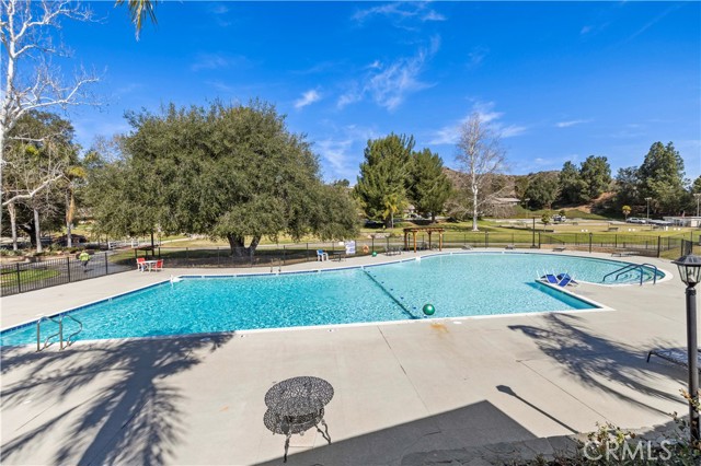 Detail Gallery Image 37 of 42 For 26824 Circle of the Oaks, Newhall,  CA 91321 - 2 Beds | 2 Baths