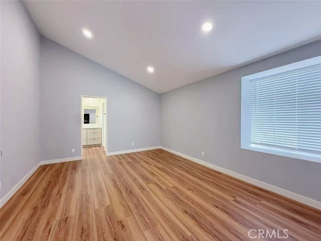 Detail Gallery Image 20 of 26 For 239 Linwood Ave #E,  Monrovia,  CA 91006 - 3 Beds | 3 Baths