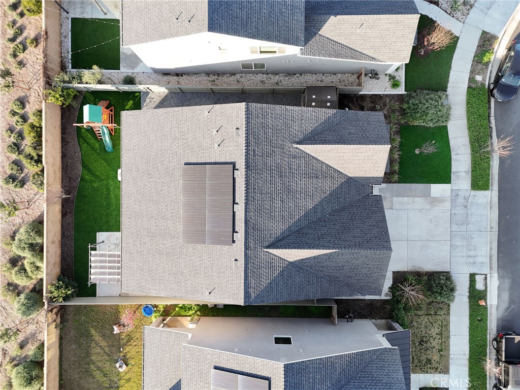 https://media.crmls.org/medias/ba32aa0e-b5ad-4ae2-ad3e-a30b121d2fb7.jpg?preset=X-Large