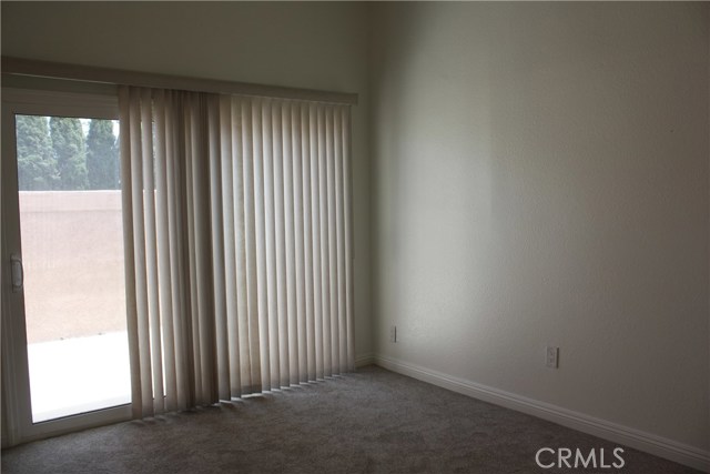Detail Gallery Image 13 of 22 For 17041 a Ln #B,  Huntington Beach,  CA 92647 - 2 Beds | 2 Baths