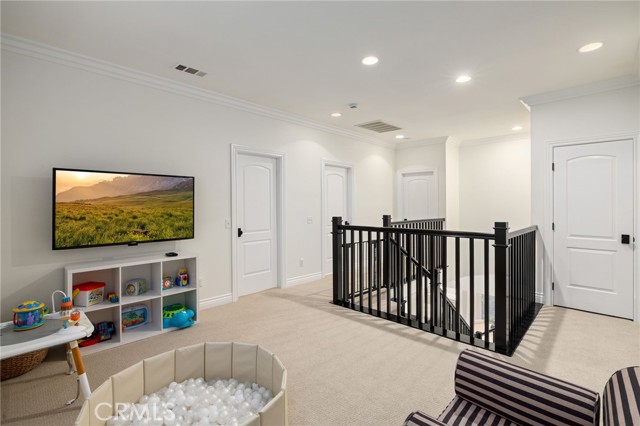 Detail Gallery Image 29 of 60 For 1767 Seth Loop, Upland,  CA 91784 - 5 Beds | 2/1 Baths