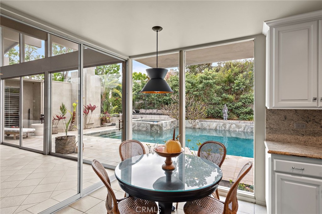 MLS #OC25157494 img 17