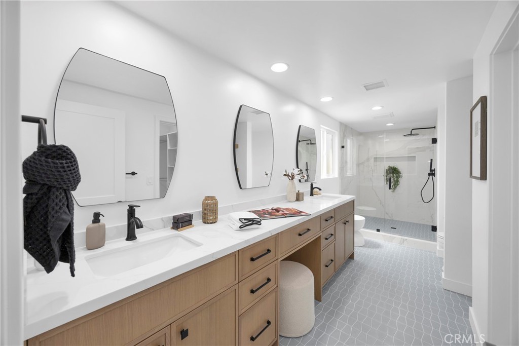 MLS #OC26167228 image #33