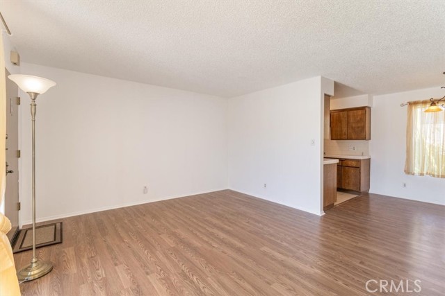 Detail Gallery Image 8 of 23 For 322 N Avenue 66 #5,  Highland Park,  CA 90042 - 1 Beds | 1 Baths