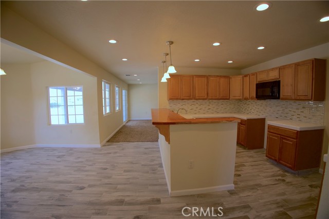 Detail Gallery Image 26 of 41 For 10298 Custer Ave, Lucerne Valley,  CA 92356 - 5 Beds | 3/1 Baths