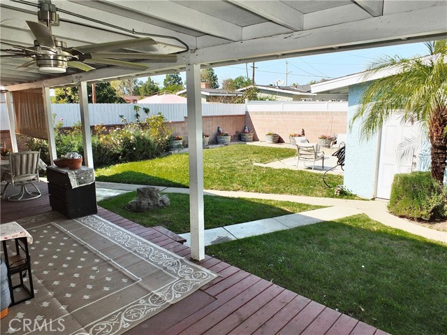 Image 36 of 43 For 6151 Wentworth