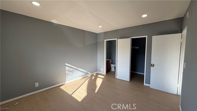 Detail Gallery Image 9 of 13 For 9054 Willis Ave #21 #21,  Panorama City,  CA 91402 - 2 Beds | 2 Baths