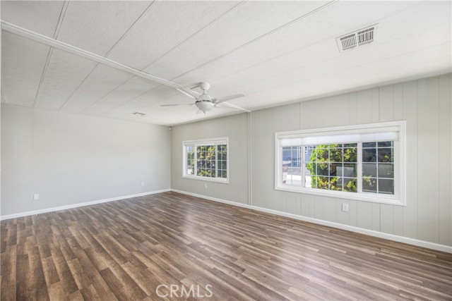 Detail Gallery Image 8 of 36 For 1186 Oakland Way, Corona,  CA 92882 - 2 Beds | 2 Baths