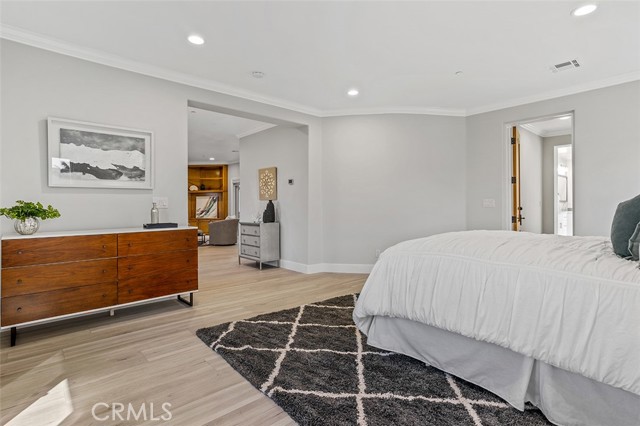 Detail Gallery Image 32 of 74 For 508 Westminster Ave, Newport Beach,  CA 92663 - 5 Beds | 5/1 Baths