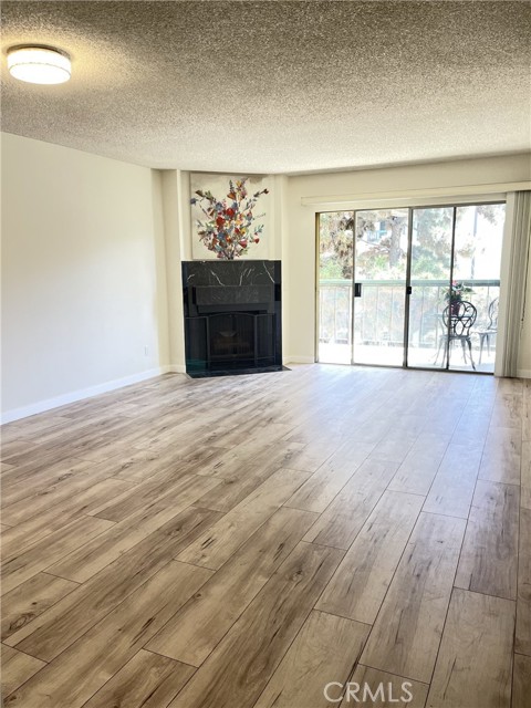 333 Burchett Street, 210 photo 3