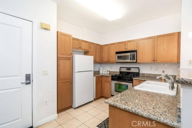 Detail Gallery Image 9 of 15 For 100 S Alameda St #120,  Los Angeles,  CA 90012 - 1 Beds | 1 Baths