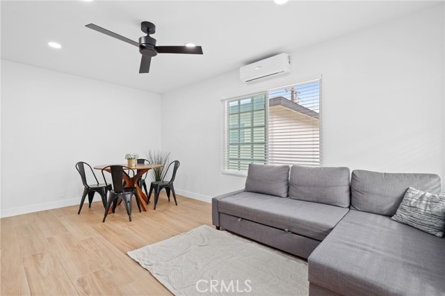 Detail Gallery Image 9 of 36 For 315 S Garnsey St, Santa Ana,  CA 92701 - – Beds | – Baths