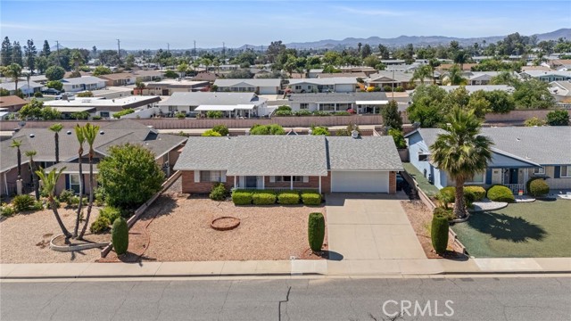25869 Sandy Lodge Road, Menifee CA: https://media.crmls.org/medias/ba38fb77-1e7c-42d9-809b-d52ee13ff65d.jpg