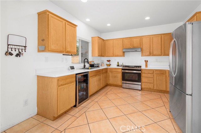 Detail Gallery Image 16 of 47 For 203 Prado Dr, Hemet,  CA 92545 - 4 Beds | 2/1 Baths