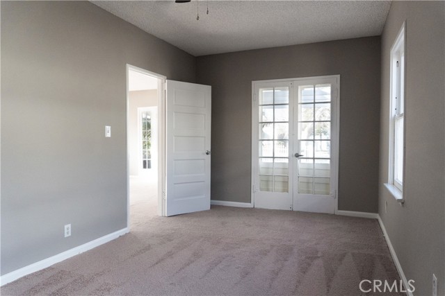 Detail Gallery Image 8 of 16 For 44636 Cedar Ave, Lancaster,  CA 93534 - 5 Beds | 2 Baths