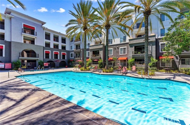 Detail Gallery Image 15 of 22 For 1801 E Katella #3027,  Anaheim,  CA 92805 - 2 Beds | 2 Baths