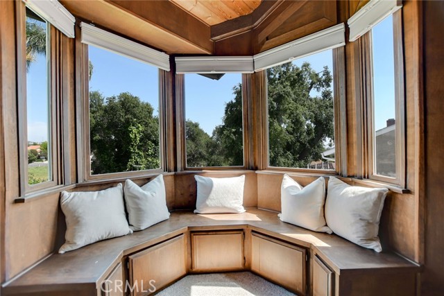 7022 Wheeler Avenue, La Verne CA: https://media.crmls.org/medias/ba3b388d-0ecf-45ea-a4b6-44094c6955f8.jpg