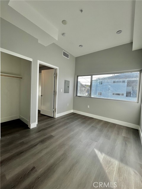 Detail Gallery Image 11 of 22 For 1223 N Hayworth Ave #12,  West Hollywood,  CA 90046 - 2 Beds | 2/1 Baths