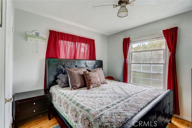Detail Gallery Image 17 of 34 For 14747 Saticoy St, Van Nuys,  CA 91405 - 3 Beds | 2 Baths