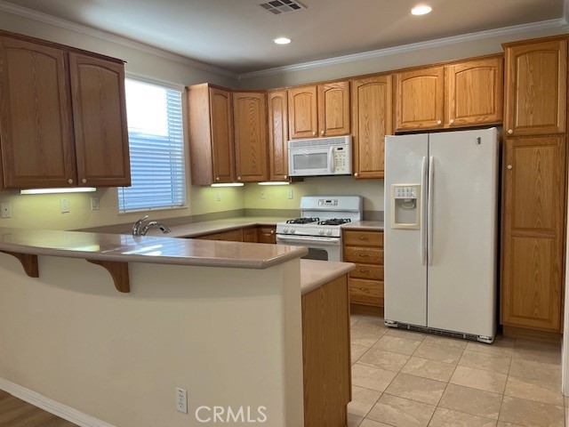 Detail Gallery Image 6 of 22 For 1760 Sarazen St, Beaumont,  CA 92223 - 2 Beds | 2 Baths