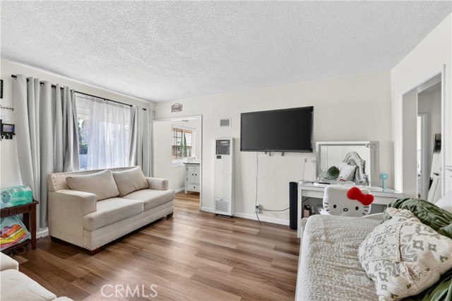 Detail Gallery Image 19 of 75 For 223 N Chester, Compton,  CA 90221 - – Beds | – Baths