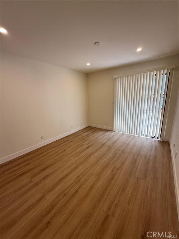 1207 North Columbus Avenue, 202 photo 12