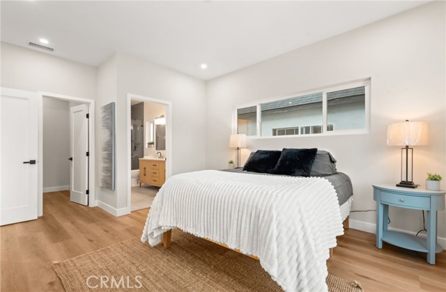 Detail Gallery Image 16 of 37 For 5414 Hillcrest, Los Angeles,  CA 90043 - 3 Beds | 2 Baths