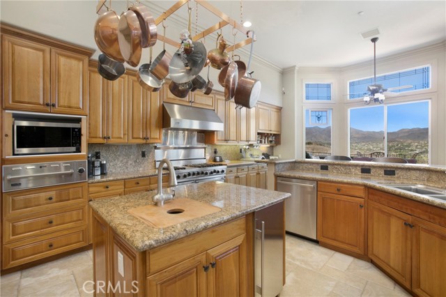 Detail Gallery Image 15 of 42 For 66 Panorama, Coto de Caza,  CA 92679 - 4 Beds | 3/1 Baths