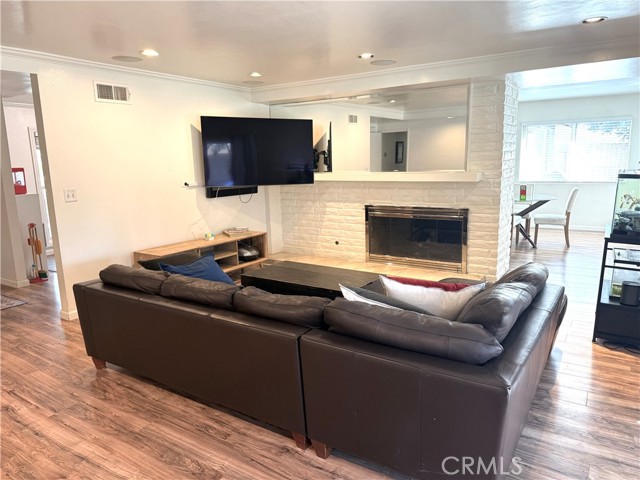 Detail Gallery Image 8 of 23 For 13851 Gimbert, Santa Ana,  CA 92705 - 3 Beds | 2 Baths